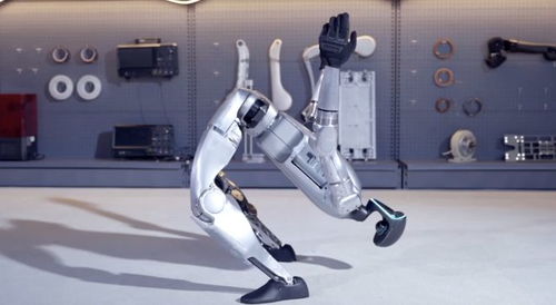 專訪宇樹科技王興興 在人形機器人的巨變前夜,做一個敏銳的謹(jǐn)慎派